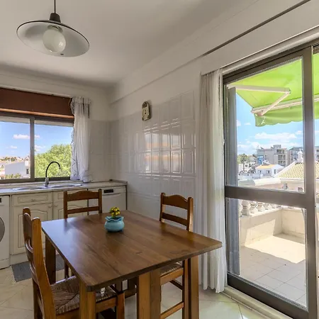 #345 Ac & Garage Lejlighed Albufeira